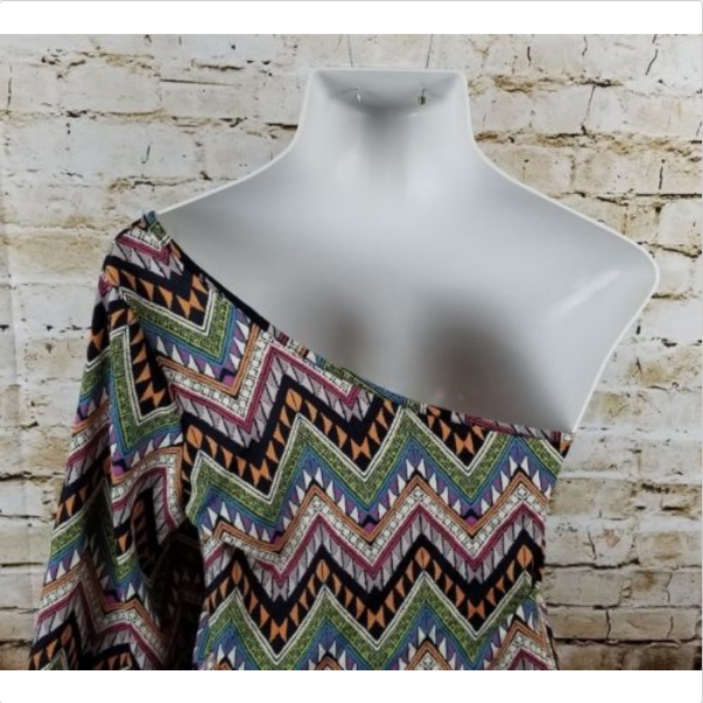 B Sharp One Shoulder Blouse Top Aztec L - Picture 4 of 7